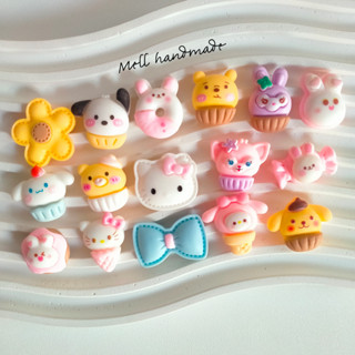 ดินน้ํามันเรซิ่น รูปตัวละคร Sanrio สําหรับทําคัพเค้ก จํานวน 100 ชิ้น