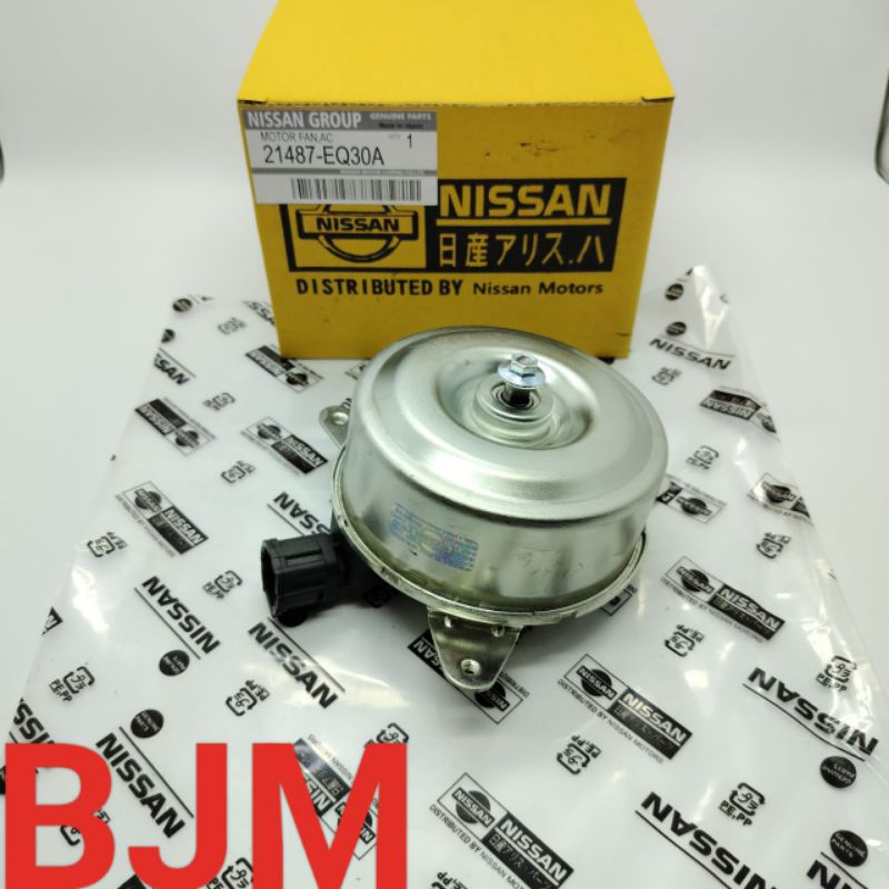 NISSAN XTRAIL T30 SERENA C24 มอเตอร์พัดลม AC