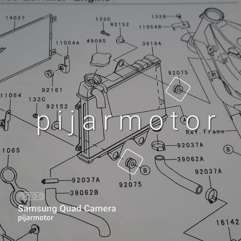 Kawasaki Ninja 150 KIS R RR SS หม้อน้ํา Mount Damper ยาง