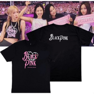 เสื้อยืด ผ้าฝ้าย พิมพ์ลาย BP BORNPINK TOUR Version WORDART สไตล์เกาหลี สําหรับผู้หญิง และผู้ชาย 30S