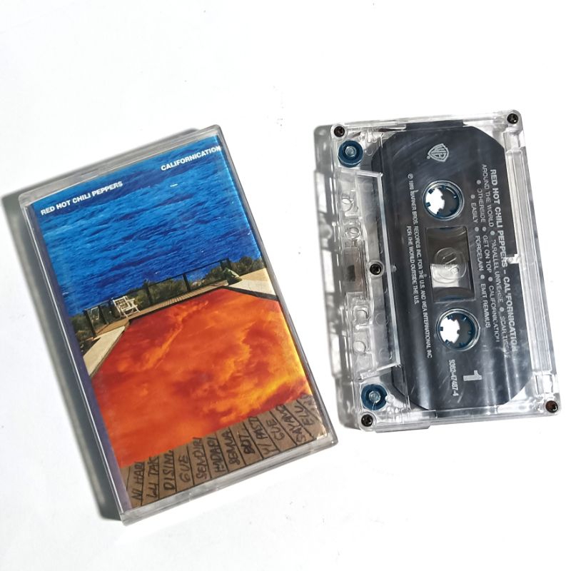 ผ้าเปเป้พริกร้อนแดง (rhcp) californication tape เทปคาสเซ็ทนําเข้า
