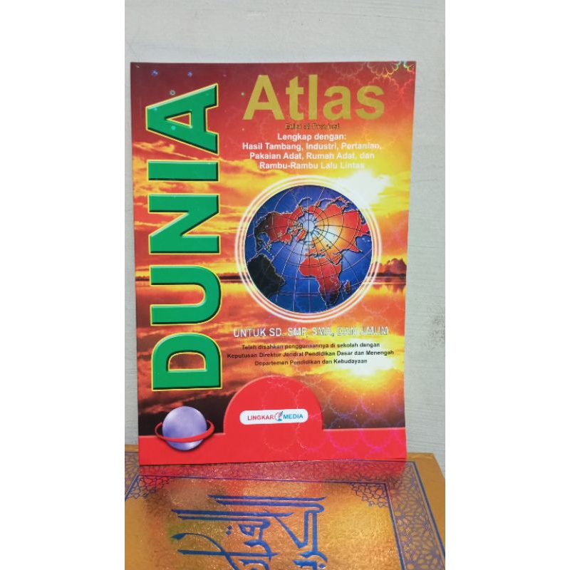 World Atlas 38 Propinsi A5 Medium