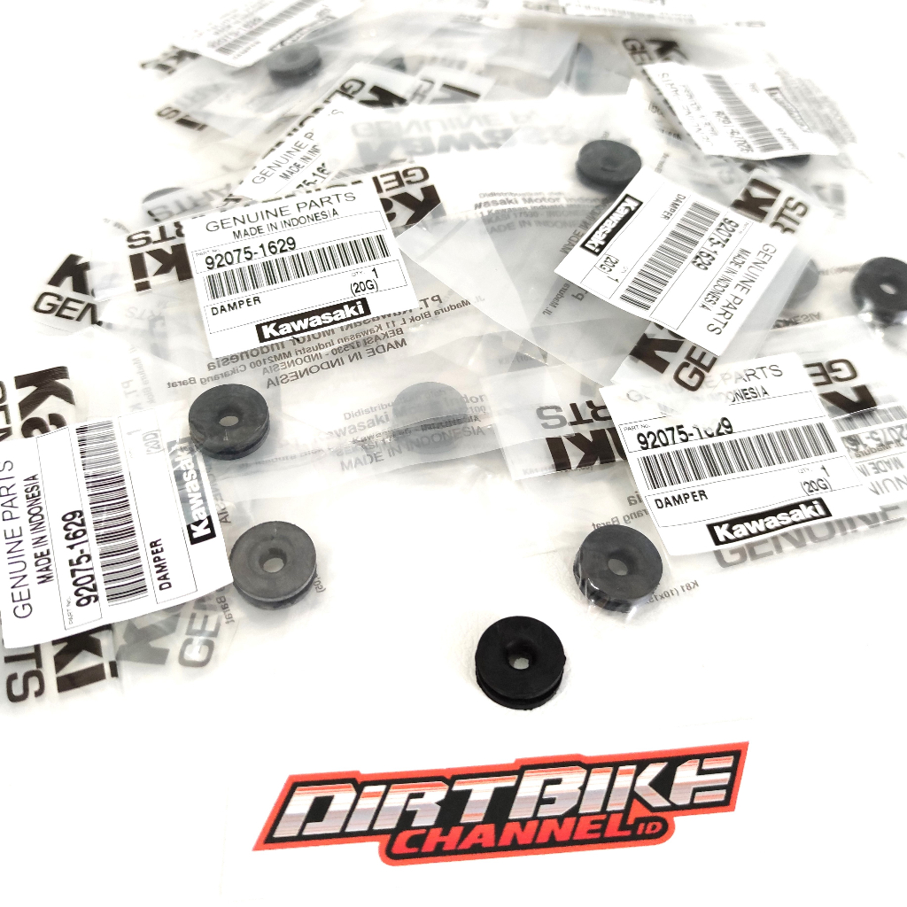 ORIGINAL KAWASAKI KLX 150 Dtracker 150 Body Rubber