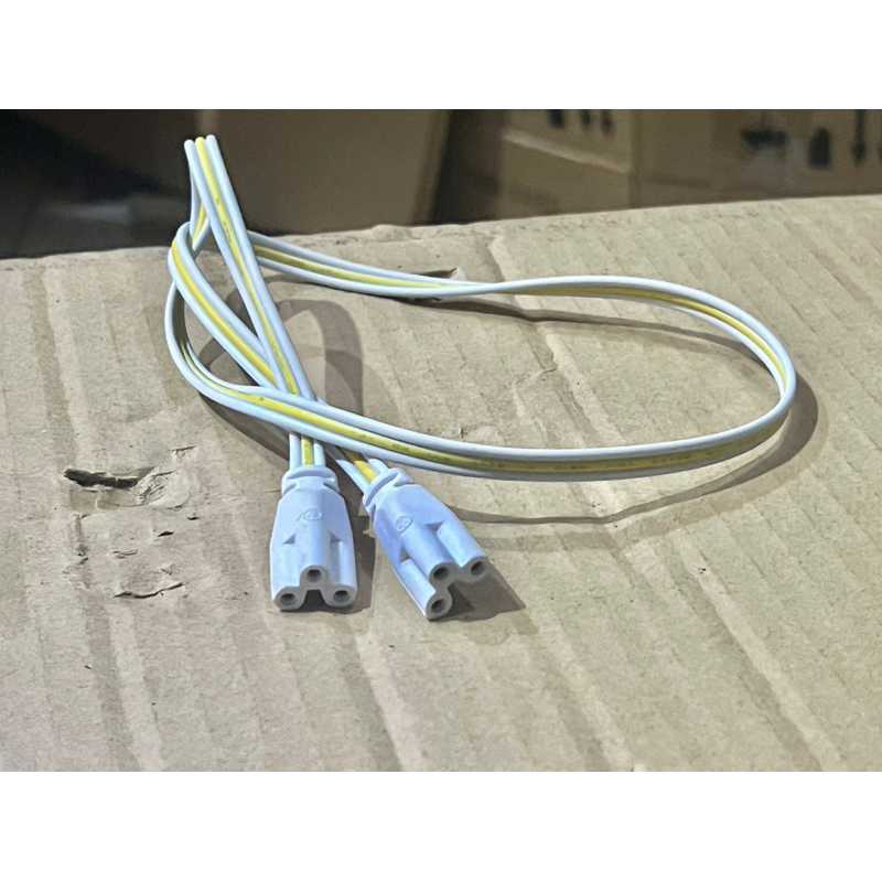 60 ซม. T5 LED Connection Socket Cable - T5 LED Connector (3 เส้น - 2 ด้าน)
