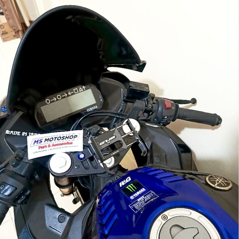 ที่วาง GUB P30 R15 V2 V3 V4 R25 AEROX N-MAX ADV PCX VARIO Etc อลูมิเนียมอัลลอยด์