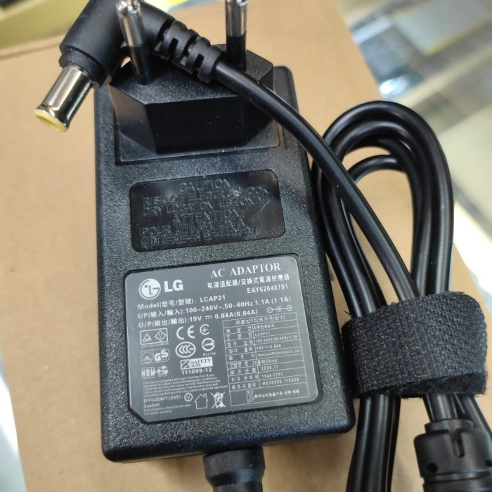 LG TV MONITOR ADAPTER CHARGER 19V0.84a