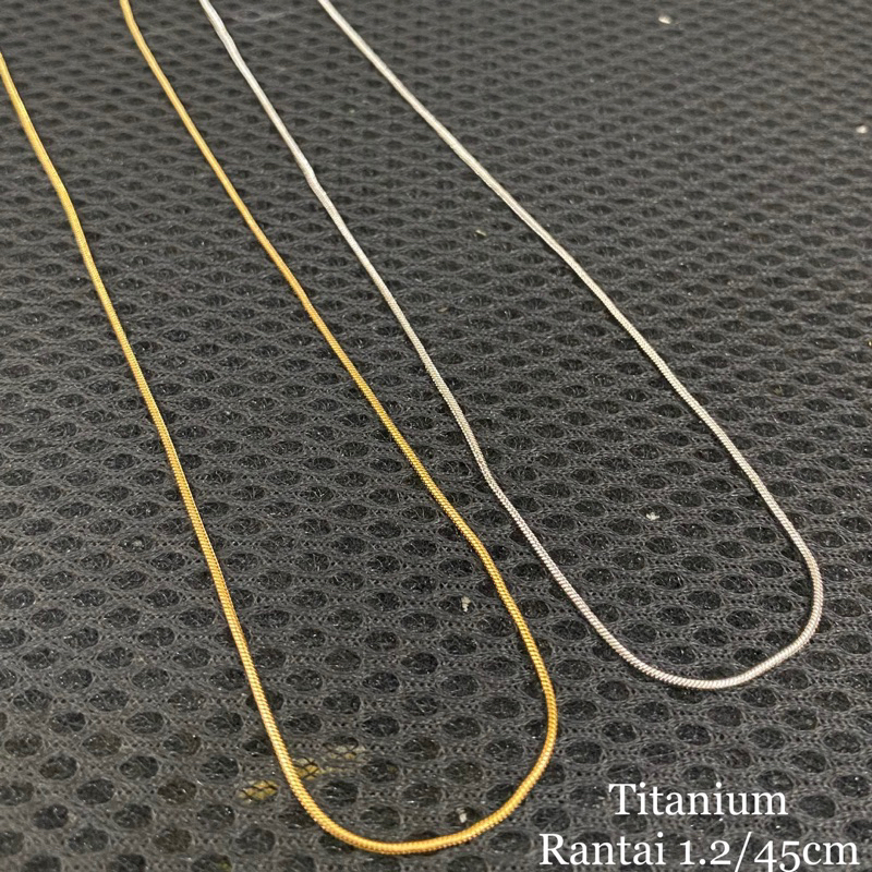 สร้อยคอโซ่ปลาไหลไทเทเนียม 45ซม. K04241