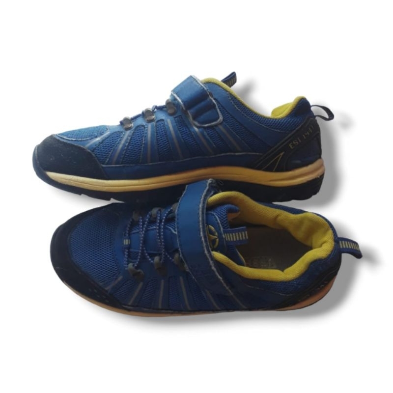 รองเท้าวิญญาณ JEEP แบบพิเศษ 1941