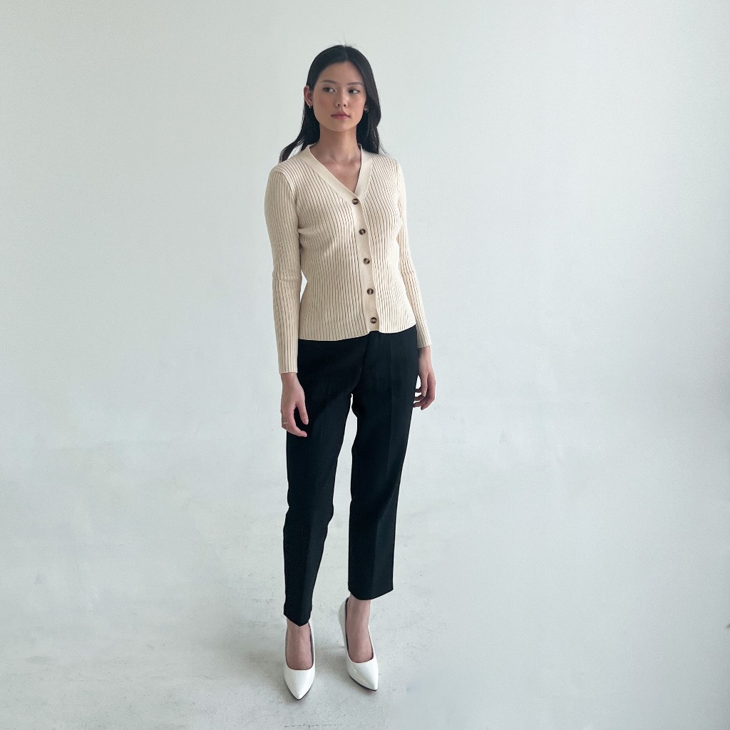 CLEARANCE - CLAIRISTO - เสื้อ Camelia