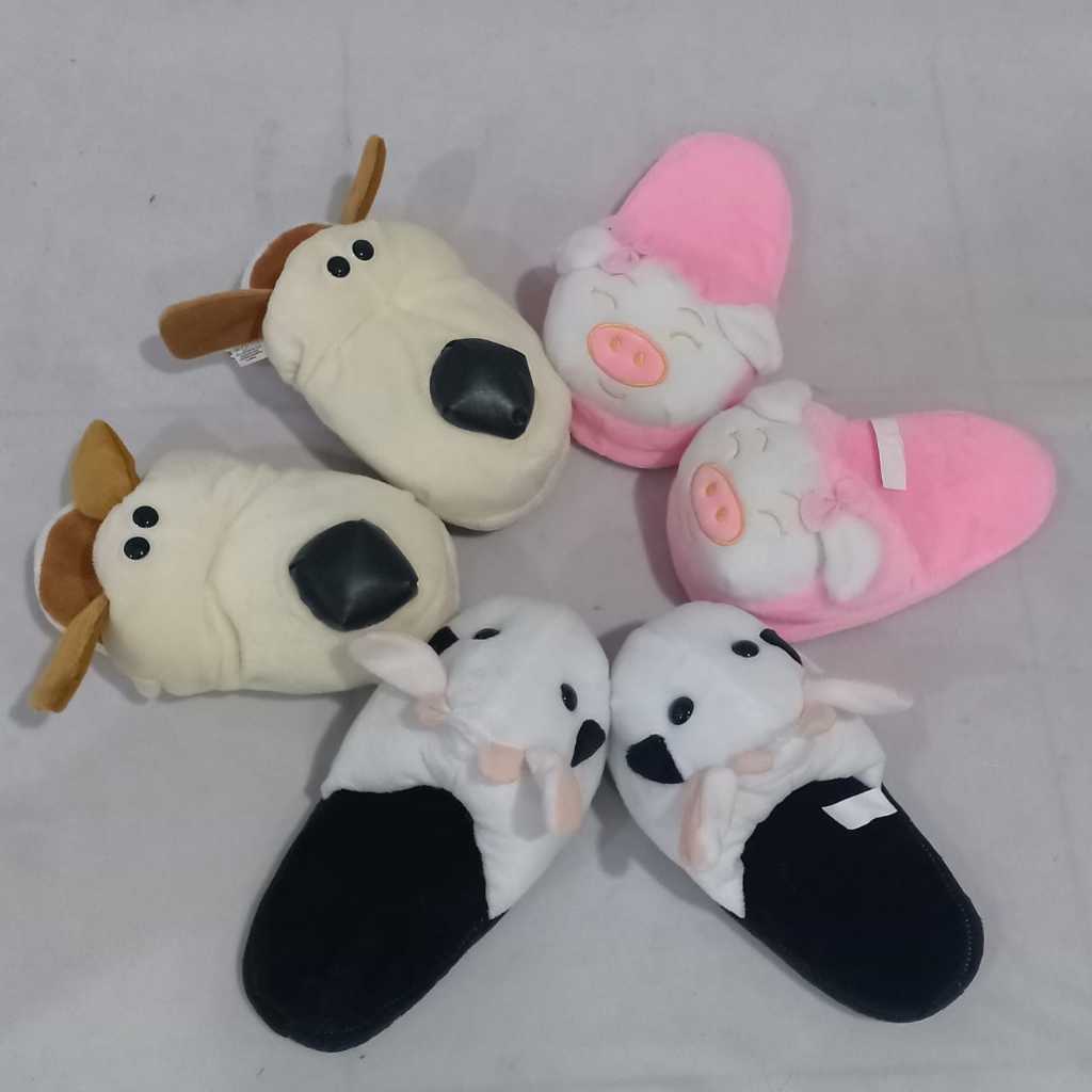 DREAMTOYS96 รองเท้าแตะตุ๊กตา Pig Doraemon Saun รองเท้าแตะห้องสุนัขวัวแกะ