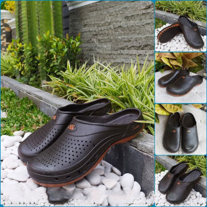 CROCS นิกโก้8032ผู้ชายรองเท้าแตะยางรองเท้าขนาด38-42สีน้ําตาลเต็มวัสดุยาง/ผู้ชายสบายๆยางรองเท้าแตะ/รอ