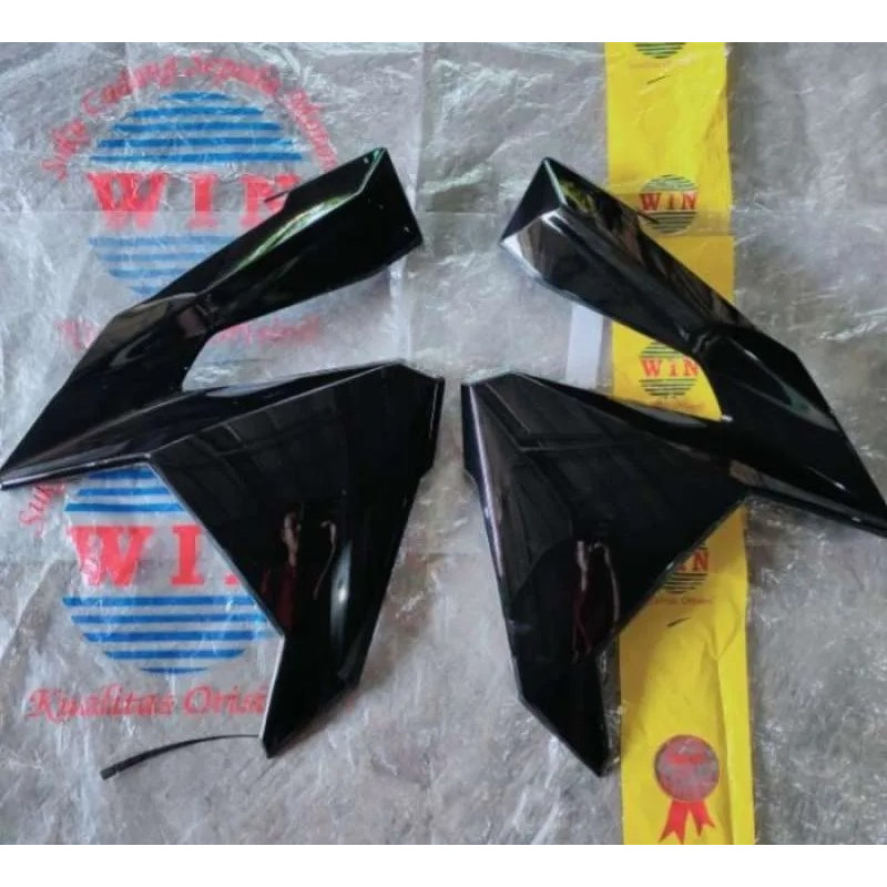 01-B44-318 แถบขาปีกด้านนอก Honda Vario 125, Vario 150 2015 ถึง 2017 WIN