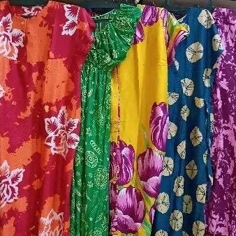 Cuci Warehouse 100rb รับโมเดลและลวดลายผสม 5 ชิ ้ นตามสต ็ อก