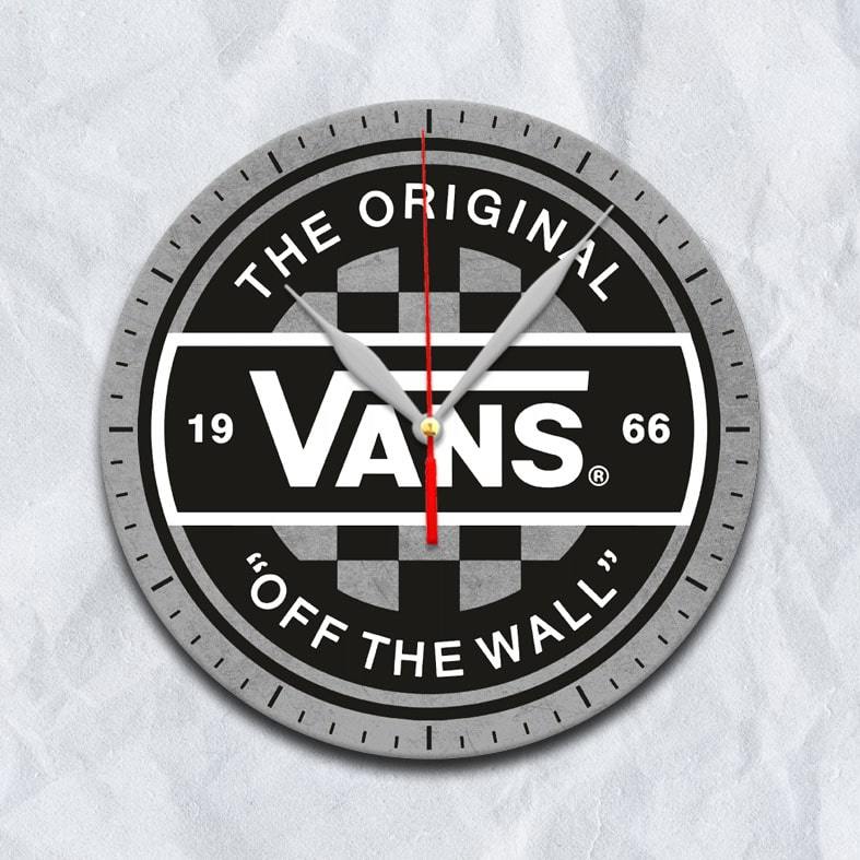 Kayu นาฬิกาไม้ติดผนัง SWEEP UNOFFICIAL VANS OFF THE WALL AESTETIC ROOM DECORTATION - VANS S103