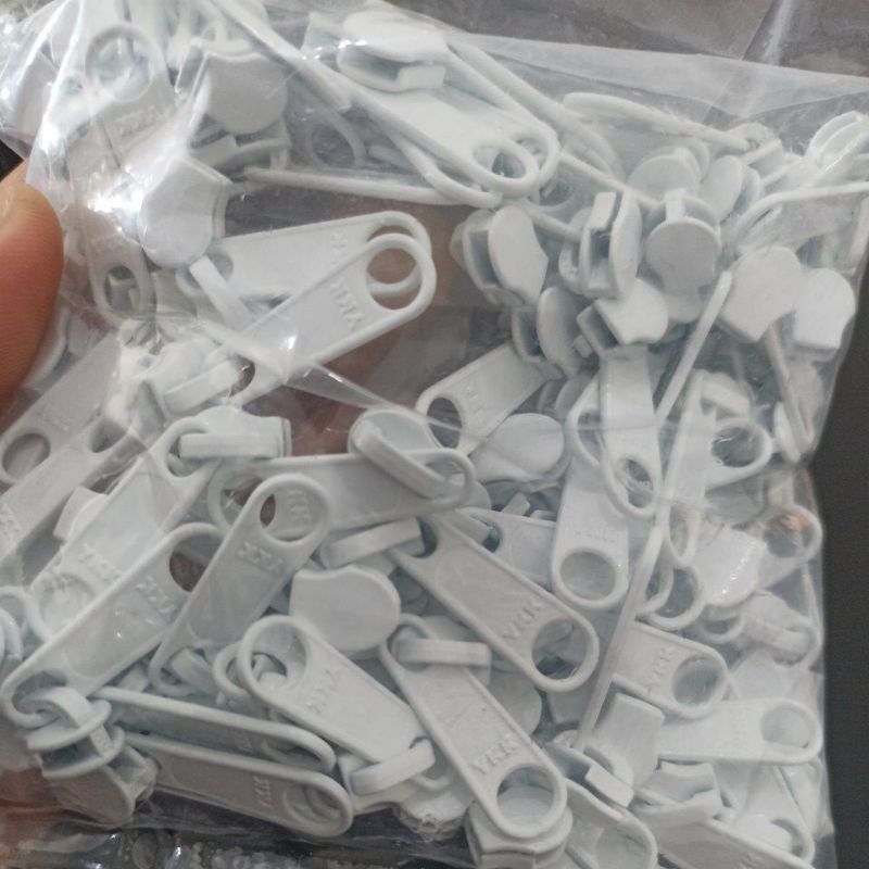 YKK Zipper Head no. 3