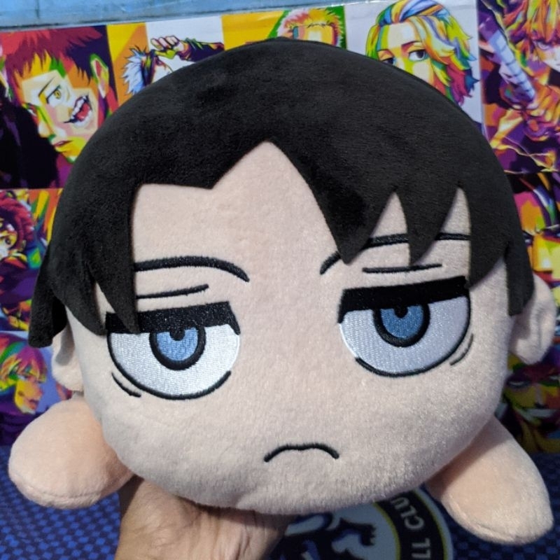 Attack On Titan - Levi - Mega Jumbo Nesoberi Nuigurumi (SEGA)