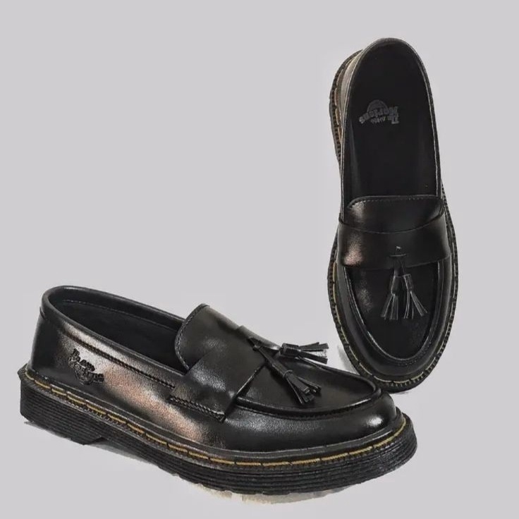 OK สินค้าฟรีกล่อง DR MARTENS DOKMAR รองเท้า PENNY LOAFER รองเท้าแบบสวม UNISEX