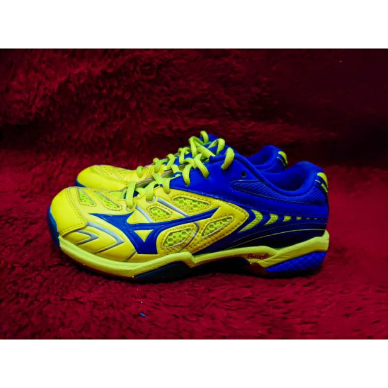 รองเท้าแบดมินตัน Mizuno Wave Fang ของแท้ ไซส์ 37