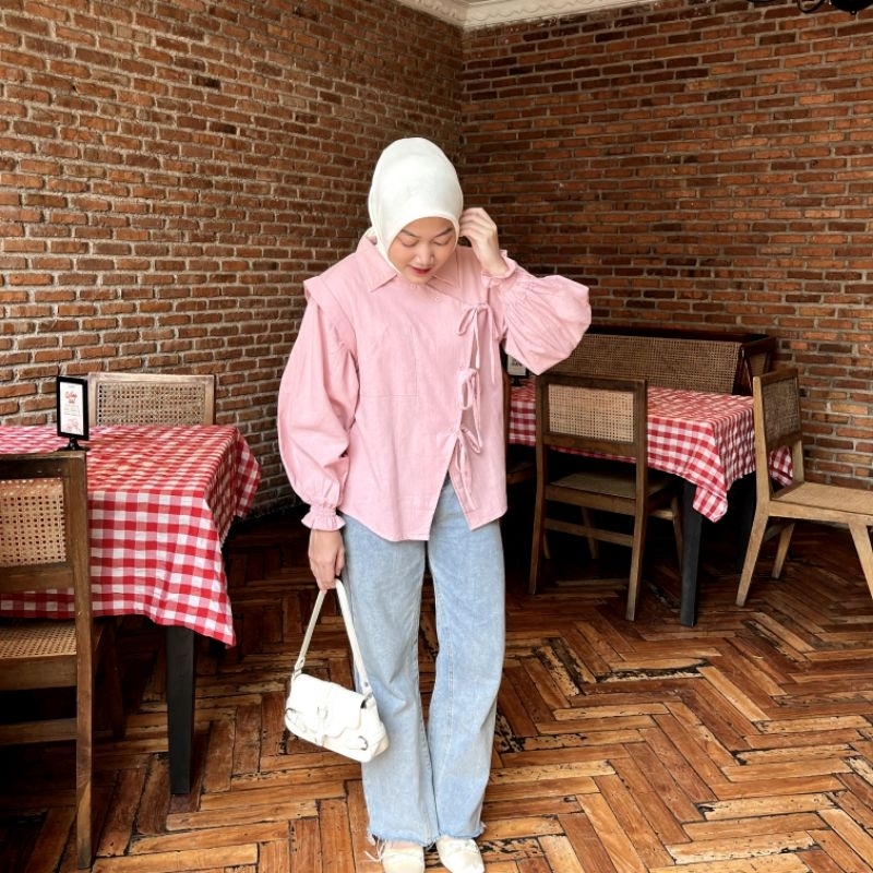 KAMEJA KARINA SHIRT - โดย Chuugirls | เสื้อสาย / เสื้อลินิน / เสื้อสาย