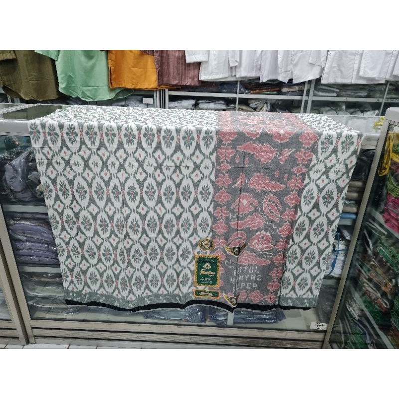 LOKAL ผ้าซิ่นทอ Goyor Mumtaz ขวด Kawung Motif ขนาดมาตรฐานท้องถิ่น