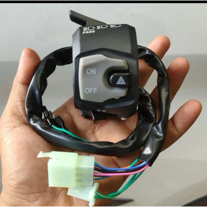 Tombol SWITCH HOLDER SWITCH SWITCH SWITCH ปุ่มซ้าย GSX 1000 RIDE IT ORIGINAL GSX1000 GSX1000CC GSX 1000cc UNIVERSAL ไม่ใช่ zx25 zx 25 r zx25r vixion bajaj