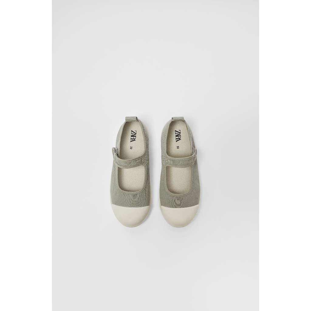 รองเท้าเด็ก ZARA****