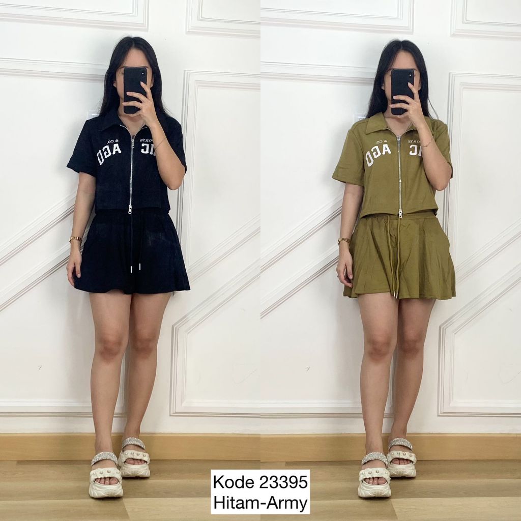 23395 ชุดหนึ่งกีฬา & CO CHICAGO ชุด JINBAOLU POLO TOP V NECK VARIATION TWO-WAY ZIPPER MOTIF MIX HP P