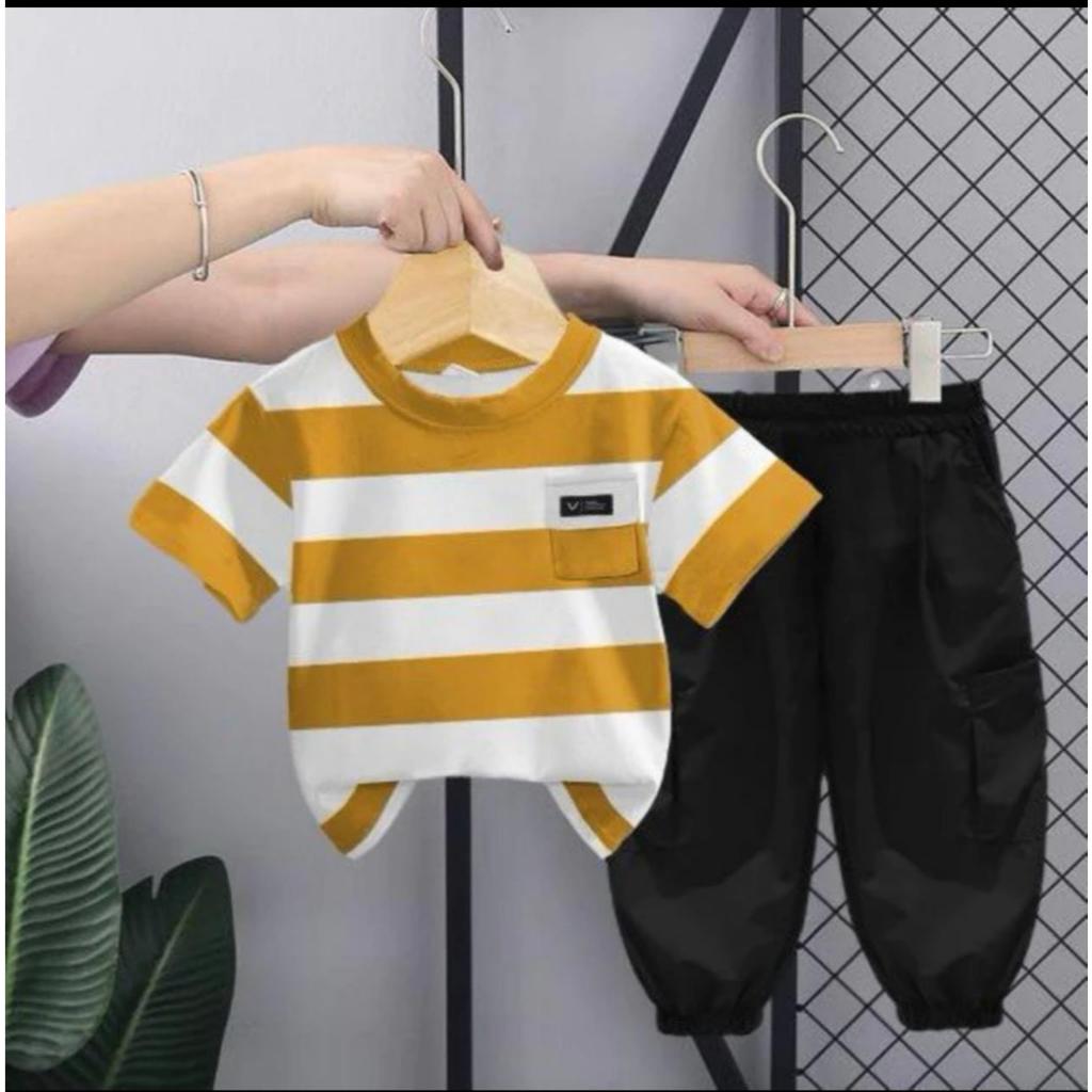 ชุดเสื้อผ้าลายทางใหม่ล่าสุดสําหรับ BOYS/GIRLS AND AGES 1-5 YEARS NR STORE88