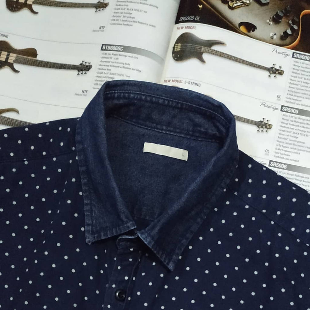 KEMEJA Original GU Second เสื้อแขนยาว Flannel Size L - FLPGU003L