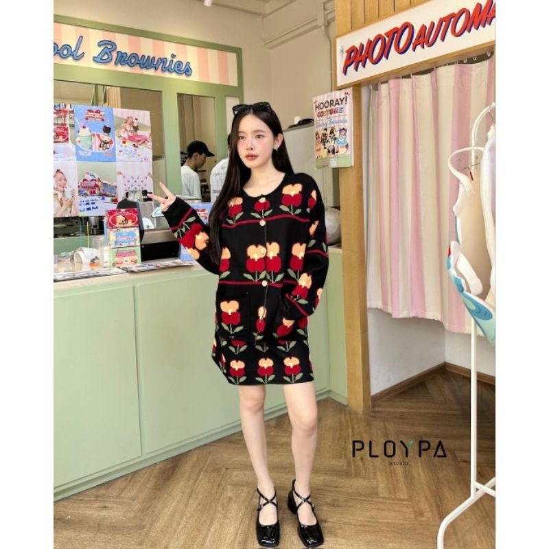 Ploypa STUDIO BKK Bright Flowers Set สีดํา New Set Ready