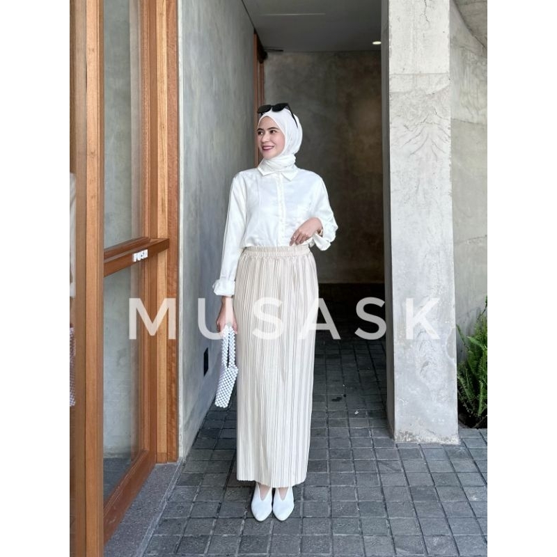 Bb CENTI PLISKET SPAN SKIRT / LONG PLISKET SPAN SKIRT / PLISKET LONG SKIRT CODE 099