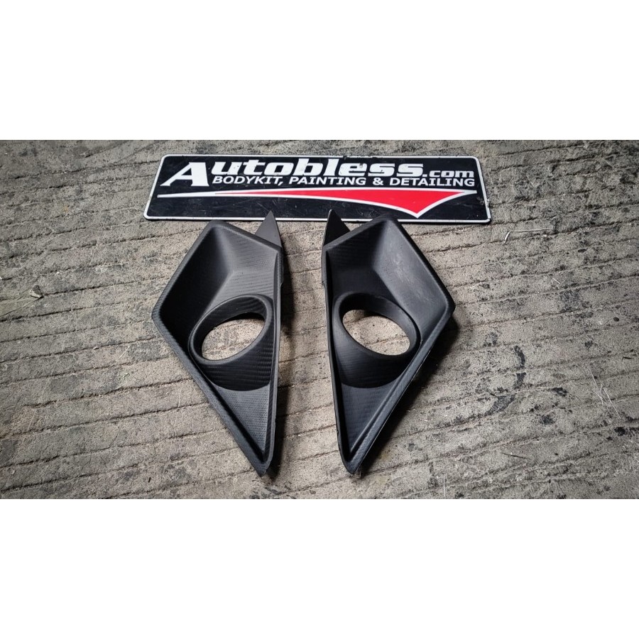 ฝาครอบไฟตัดหมอก Mitsubishi Xpander Aero Frp