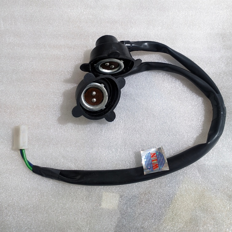 01-B35-700-99AA COB Fitting สําหรับไฟหมวกกันน็อค Honda Supra X125 ใน 2011 ถึง 2015 WIN