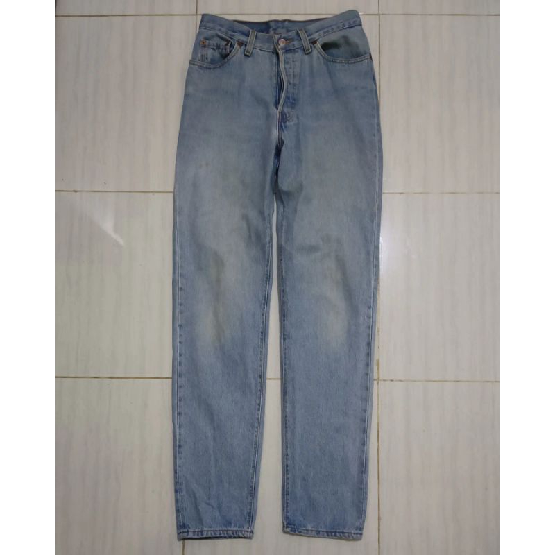 Vintage 90s Levis 501