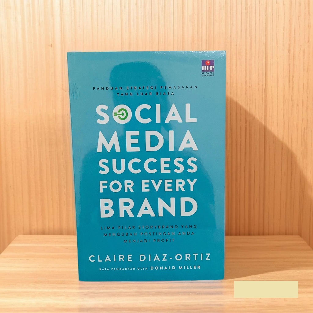 ความสําเร็จสื่อสังคมทุกแบรนด์ | Claire Diaz-Ortz (ORIGINAL)