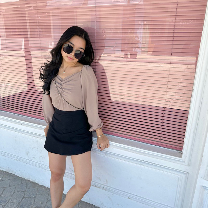 เสื้อท็อปผู้หญิง VEYLA TOP CASUAL