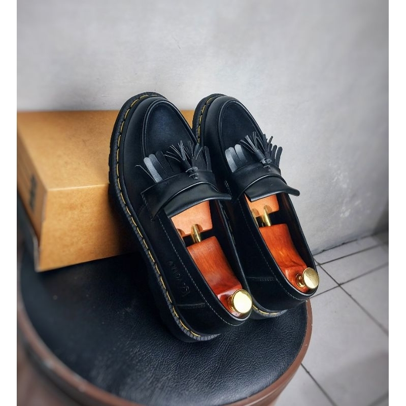 Dr Marten lofers slop รองเท้าลําลองสําหรับผู้ชายและผู้หญิง/สลิปออน Pnvy