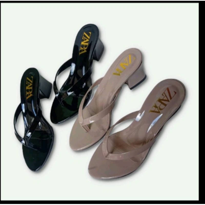 รองเท้าแตะ Hk Naomi*