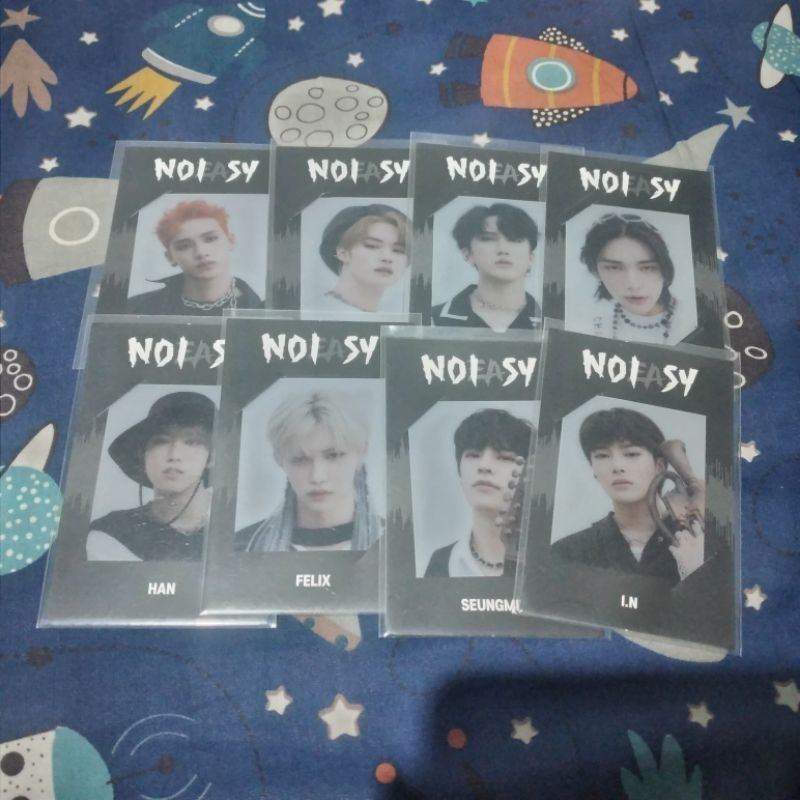 ภาพ Id กรอบสีดํา noeasy set ot8 stray kids skz straykids pc