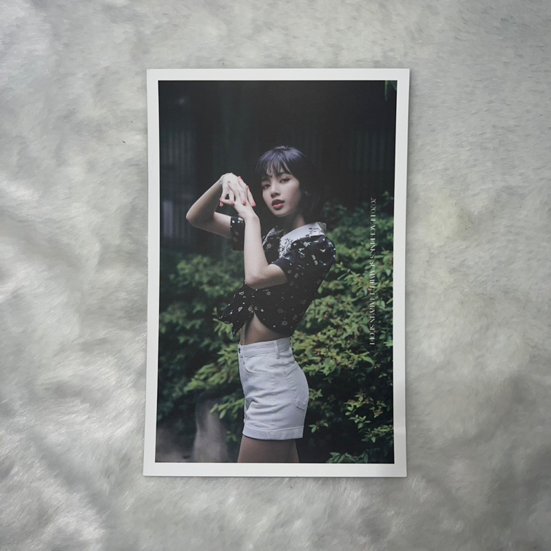 โปสการ์ด Lisa Blackpink Summer Diary In Seoul แฟชั่นฤดูร้อน