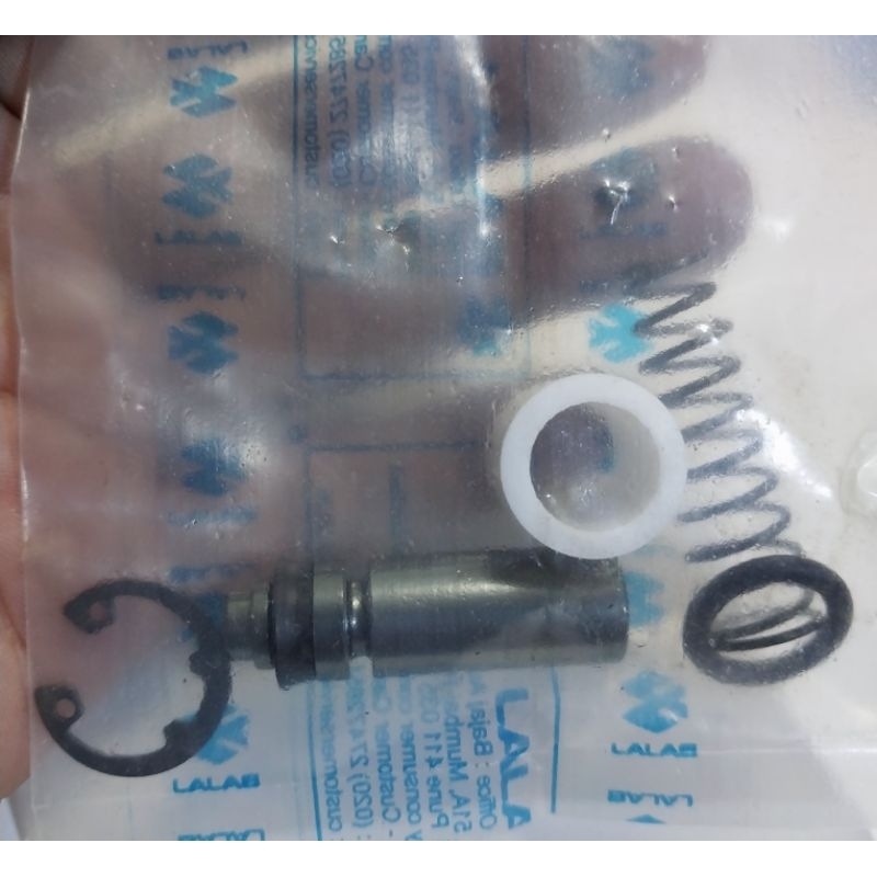 ซีลยางหลักเบรคชุดด้านหลัง bajaj pursar 200ns 220 180ug4 Original BAJAJ KTM duke 200 250