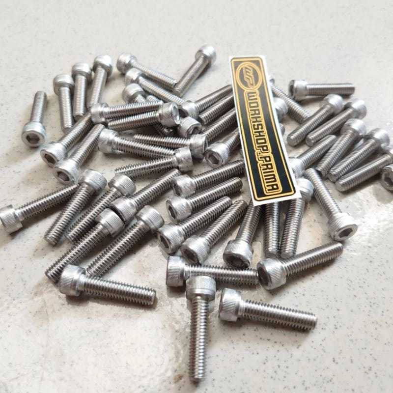 MESIN 10 KEY BOLT L5 M6X25 ENGINE BLOCK BOLT M6X25MM LENGTH 2.5 CM MATIC BEBEK SPORT