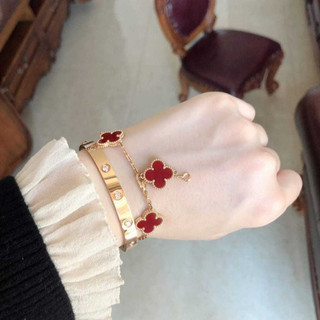 Set Perhiasan Fashion Wanita Gelang Slim Bunga Clover Titanium anti Luntur Dan Anti Karat