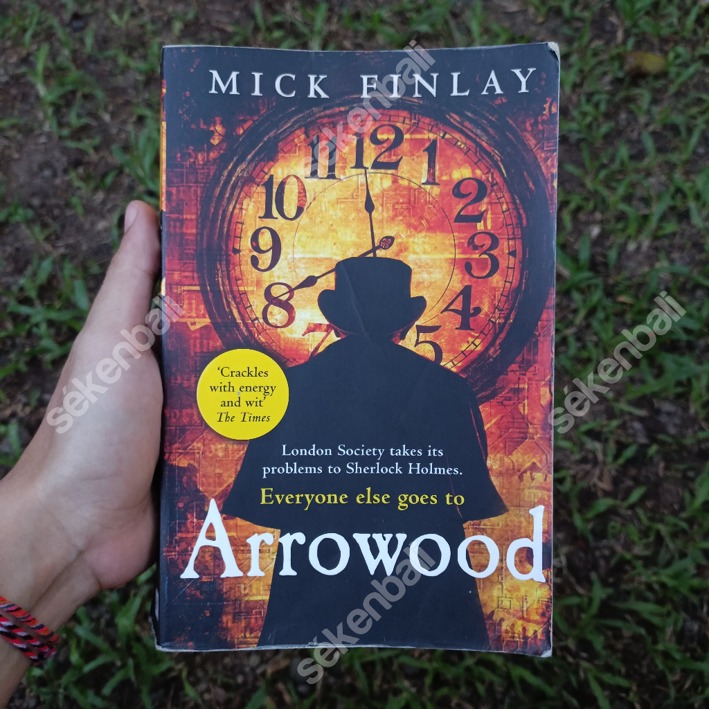 นิยาย Mystery Arrowood โดย Mick Finlay (2017) - ภาษาอังกฤษ