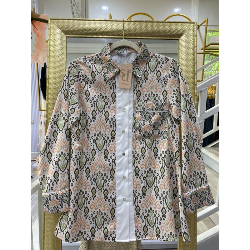 เสื้อแขนยาว Sideline Syerinaa