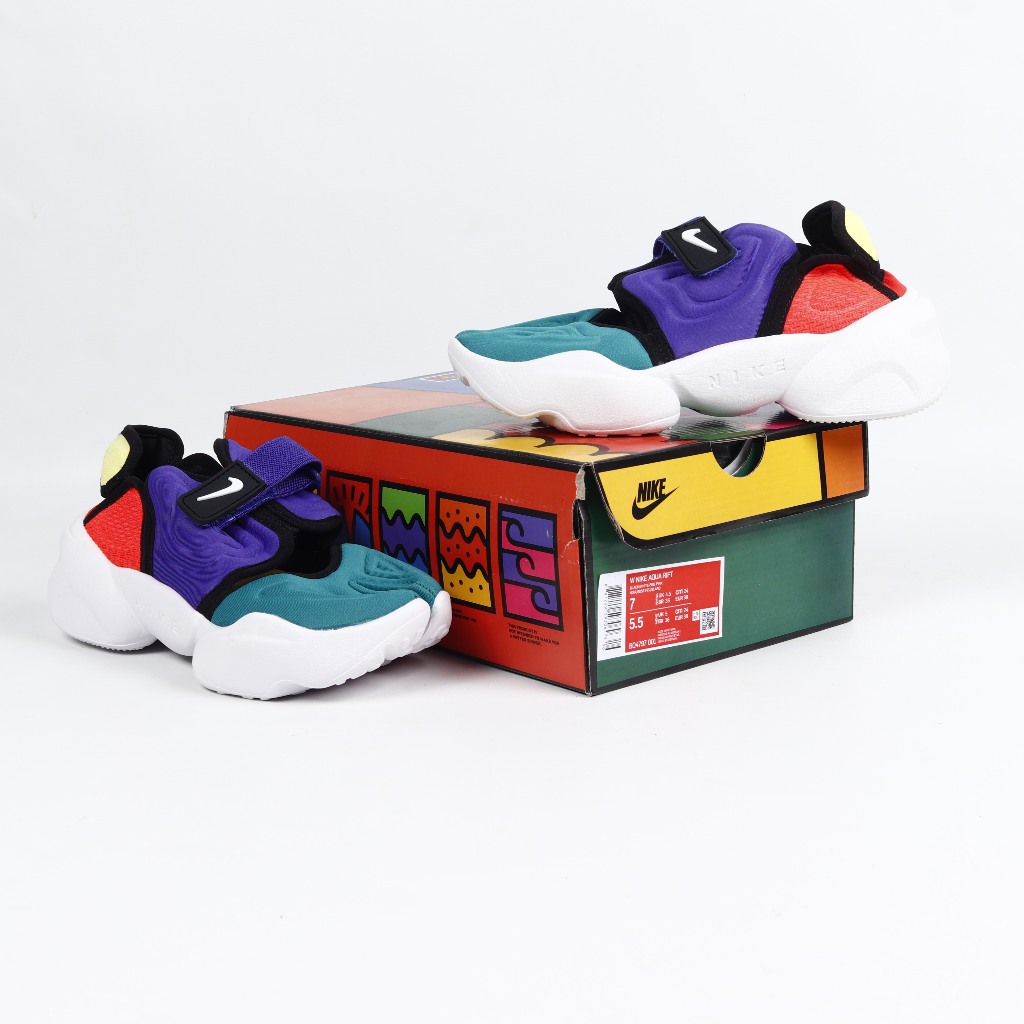 (VLTAVN) Nike Aqua Rift รองเท้าหลากสี