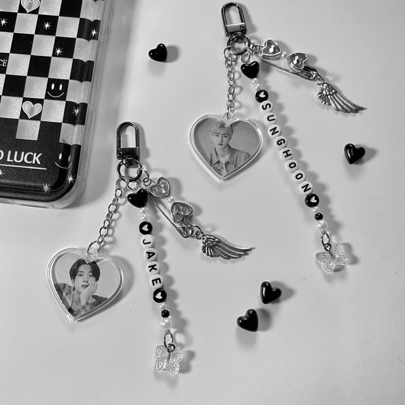 [สามารถปรับแต่งได้] ENHYPEN BW VER Phonestrap/พวงกุญแจ |พวงกุญแจ enhypen fandmade|พวงกุญแจเอนฮา|พวงก