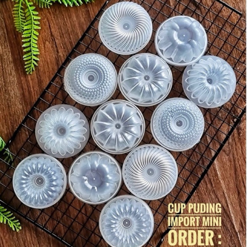 12 ชิ้นมินิพุดดิ้งแม่พิมพ์เยลลี่พลาสติก Agar Pudding Pans