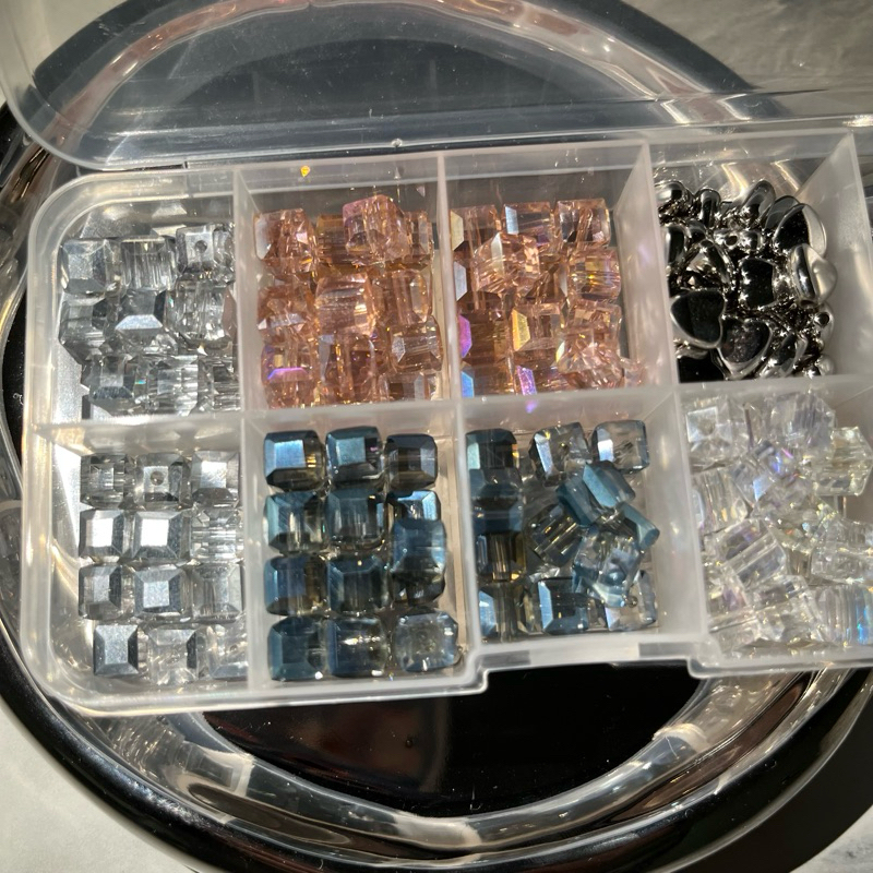 ลูกปัดใส 6mm & 8mm**