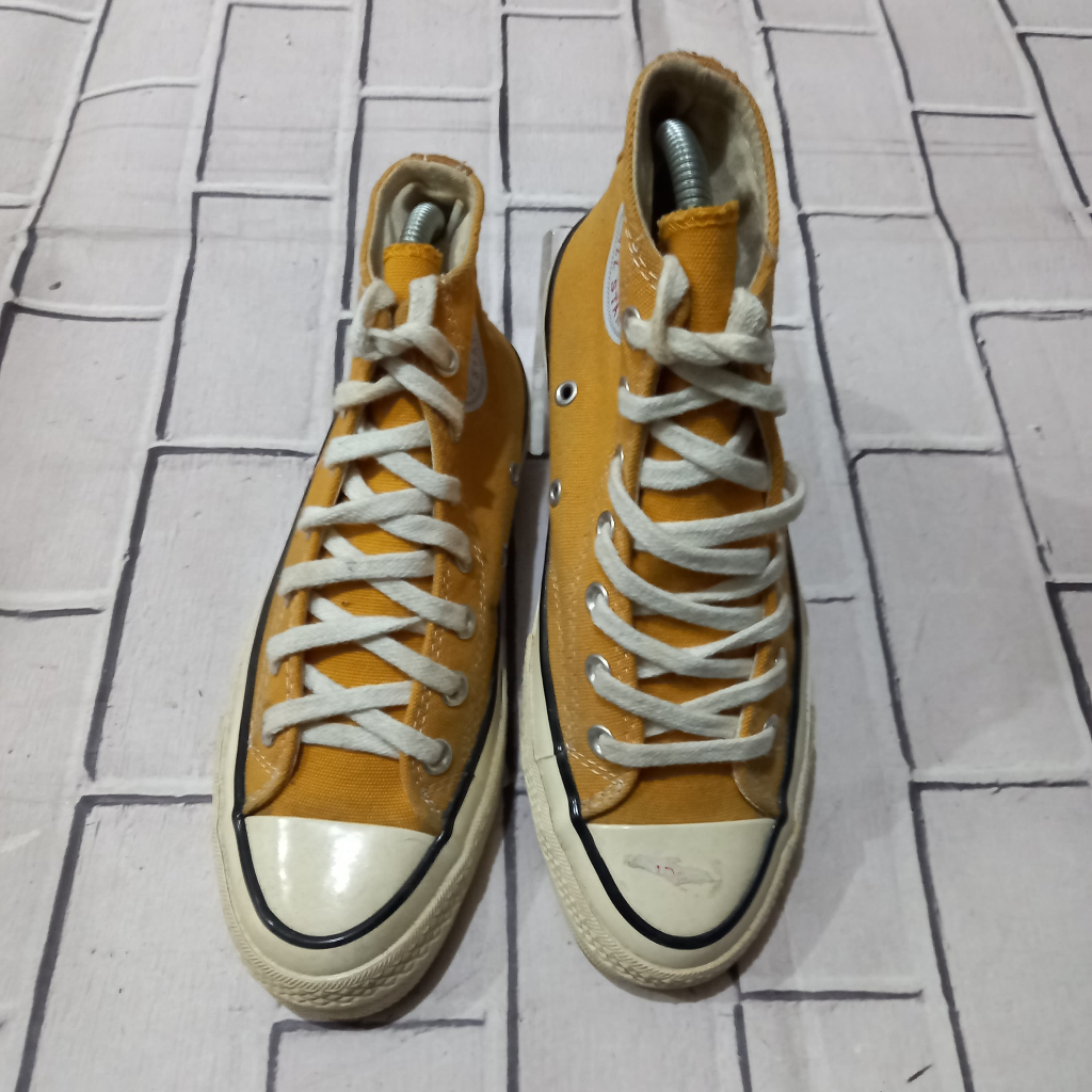 รองเท้า Converse Chuck Taylor Allstar High Sunflower ไซส์ 37